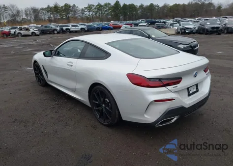 2025 BMW M850I xDrive из США, поврежденный, VIN WBABC4C04SCU40742